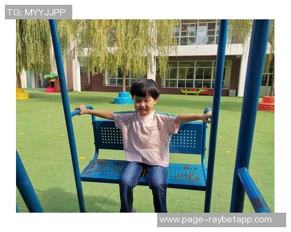 字母哥回忆初见妻子时的羞涩与2015年遭拒的心路历程 字母哥回忆初见妻子时的羞涩与2015年遭拒的心路历程