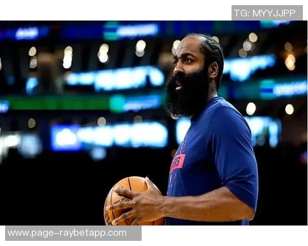 霍勒迪称赞哈登得分能力独特联盟特意调整规则以适应他